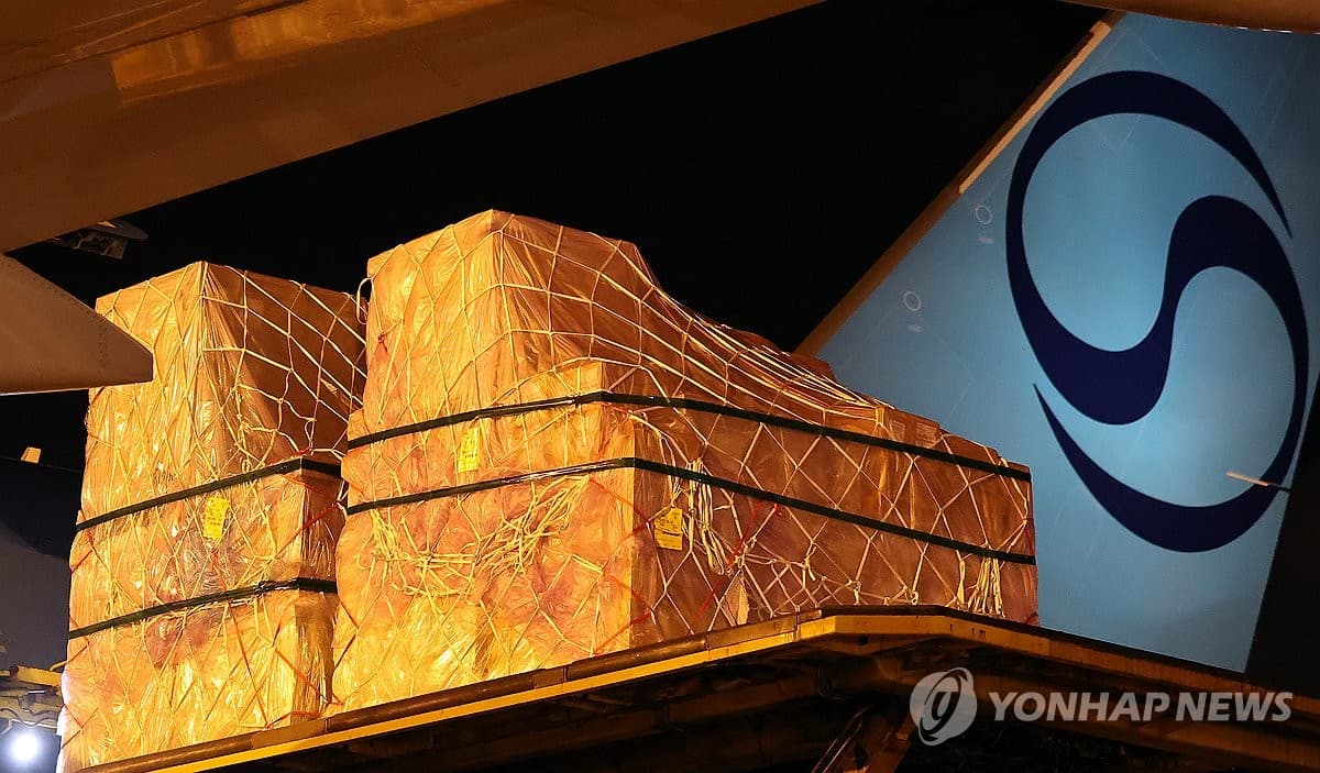Semiconductor cargo loaded at Incheon airport in a July 31, 2026 file photo. Pool/Yonhap; not a photograph of today’s GDP release.